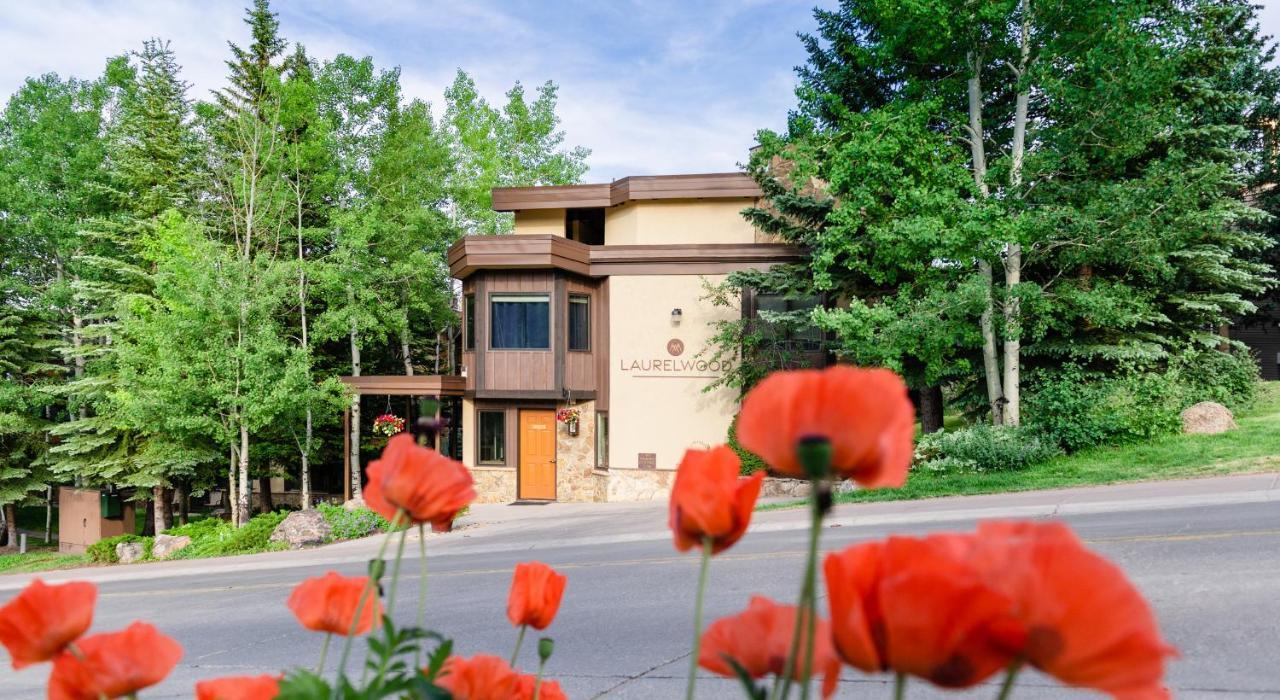 Laurelwood Condominiums 408 قرية سنوماس المظهر الخارجي الصورة
